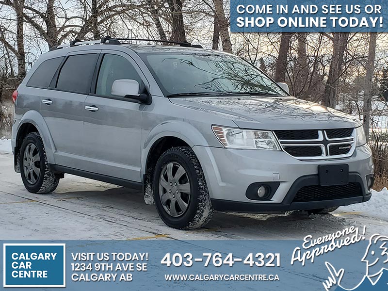 Used SUV 2016 Dodge Journey Silver for sale in Calgary