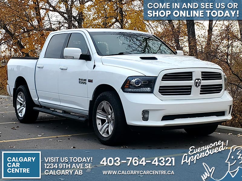 Used Crew Cab 2016 Ram 1500 White for sale in Calgary