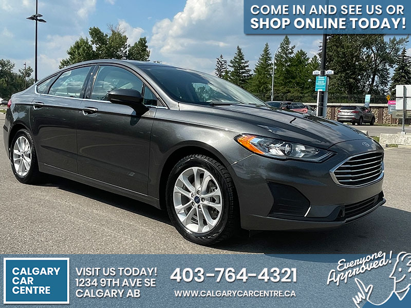 Used Sedan 2019 Ford Fusion Grey** for sale in Calgary