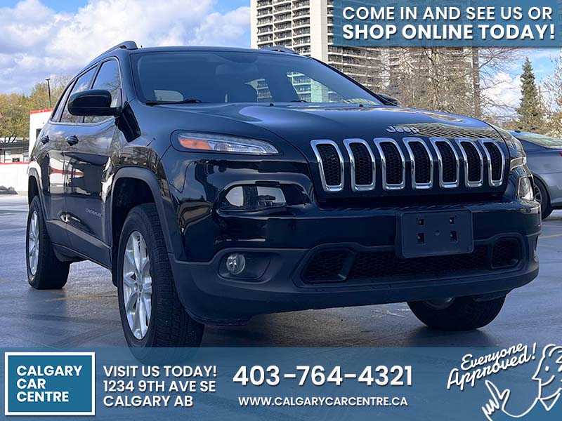 Used SUV 2018 Jeep Cherokee Black for sale in Calgary