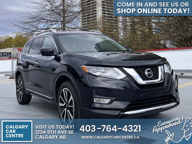 Used SUV 2018 Nissan Rogue Black for sale in Calgary